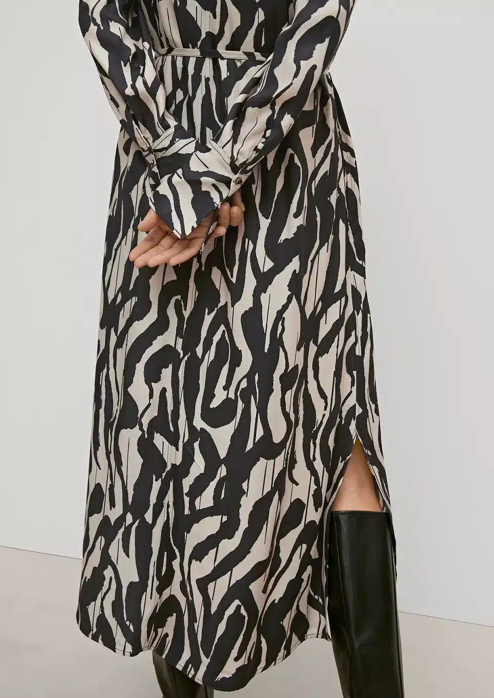 Comma Maxi Dress With An All Over Print