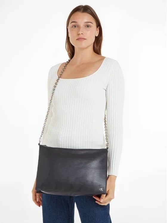 Calvin Klein Jeans Micro Mono Chain Shoulder Bag