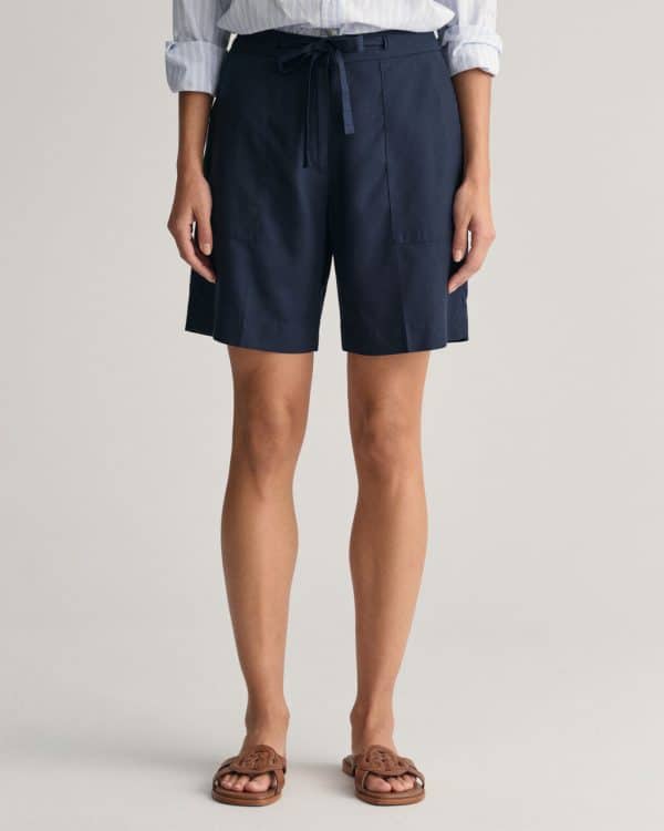 Gant Relaxed Fit Tie Waist Shorts