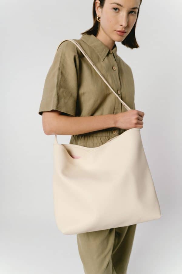 Leather Twist Margot Cream Bag