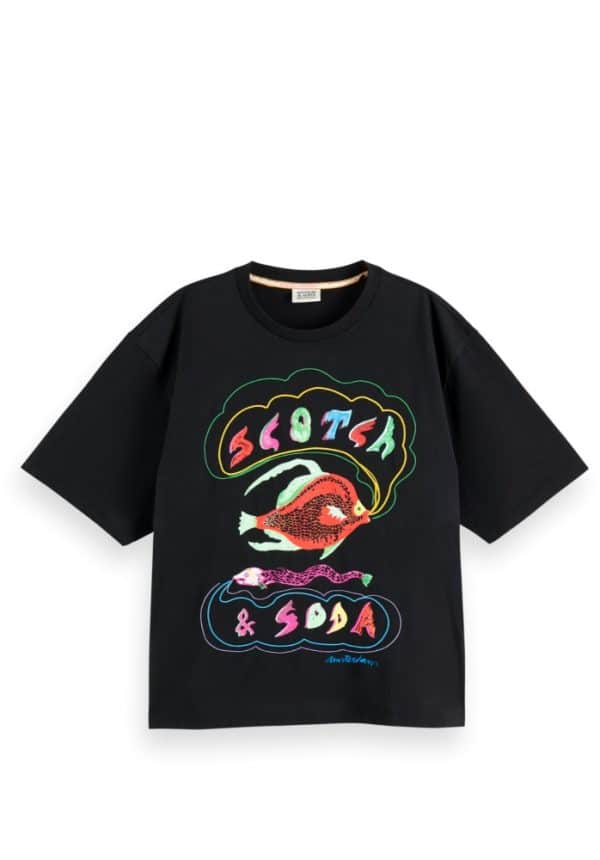 Scotch & Soda Loose Fit T Shirt With Front Artwork