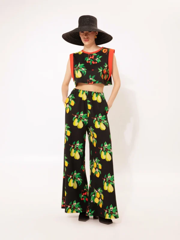 Sales WE ARE SLEEVELESS CROPPED SWEATER