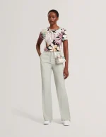 New collection TED BAKER SAALMA PRINTED FITTED TEE