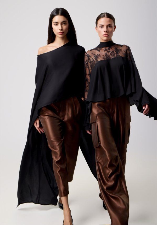 New Collection AVANT GARDE LACE SHOULDERS TOP