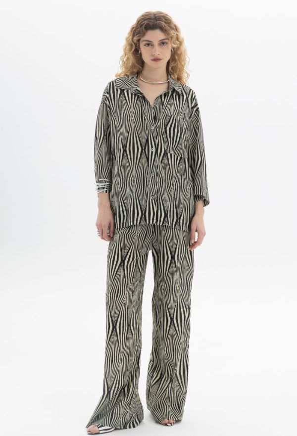 New Collection BLACK & BLACK RELAXED PRINTED SET