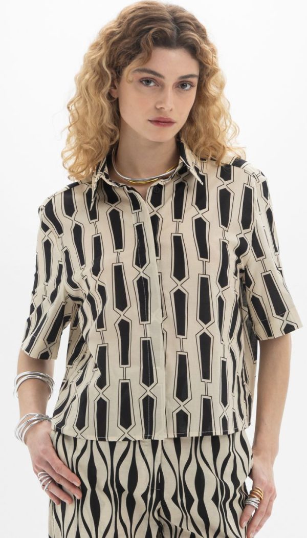 New Collection BLACK & BLACK COMFORT FIT SHRT