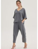 Clothes INNOCENT LINEN TROUSERS IN A RELAXED FIT