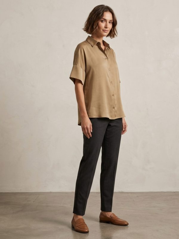 New Collection ΜΥ Τ SHORT-SLEEVED SATIN SHIRT