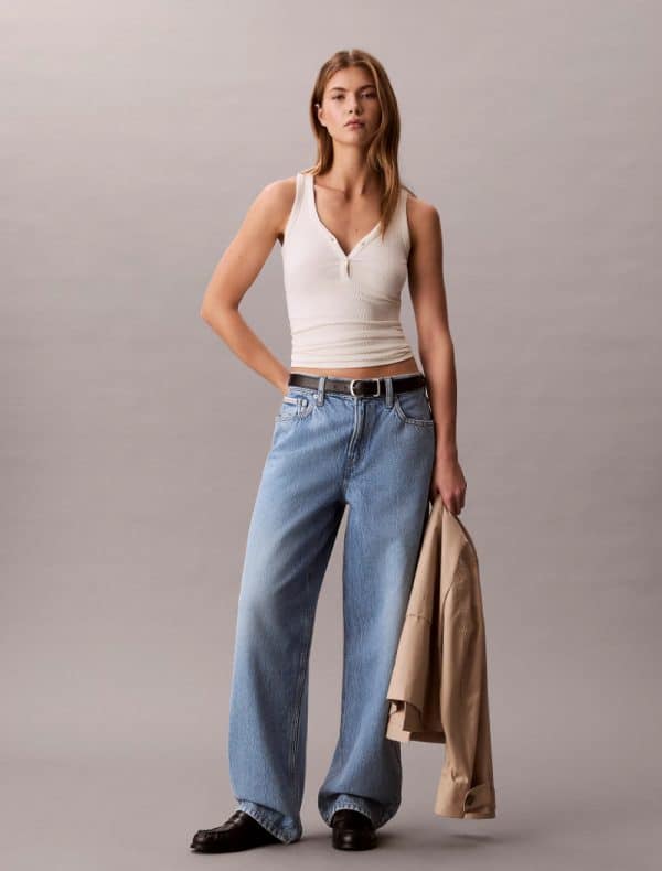 New Collection CALVIN KLEIN JEANS RALAXED BARREL