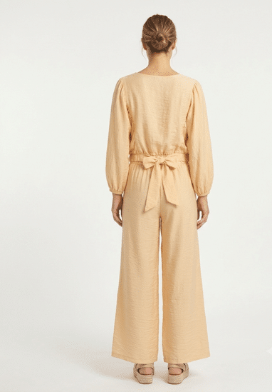 New Collection C.MANOLO  BEIGE LINEN TWO-PIECE SET