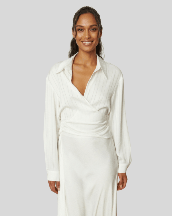 New Collection CKONTOVA WHITE SLINKY WRAP SHIRT