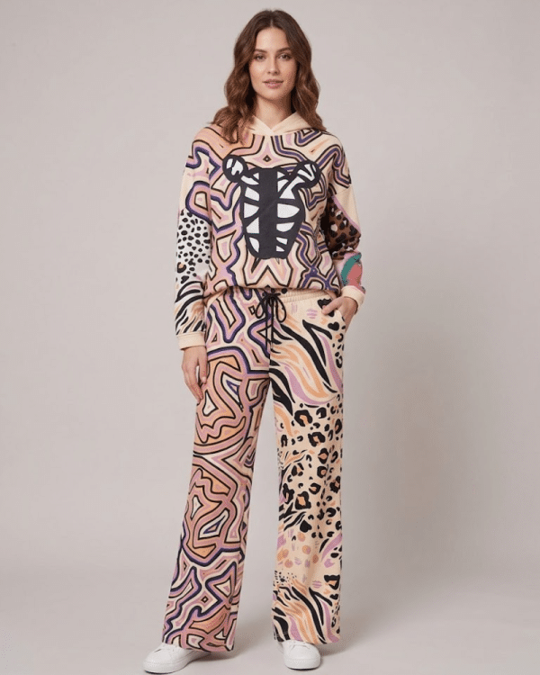New Collection NEVER ON SUNDAY GRAPHIC PATTERΝ HOODIE & WIDE – LEG PANTS SET