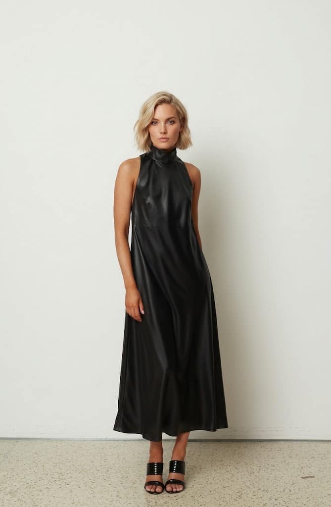New Collection CKONTOVA BLACK SLEEVELESS DRESS New Collection CKONTOVA BLACK SLEEVELESS DRESS
