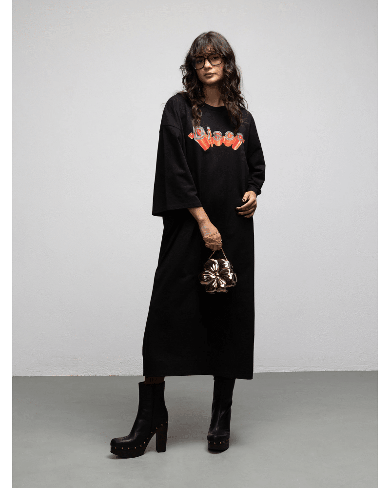 New Collection WE ARE IAN T-SHIRT-DRESS – DISCO New Collection WE ARE IAN T-SHIRT-DRESS – DISCO